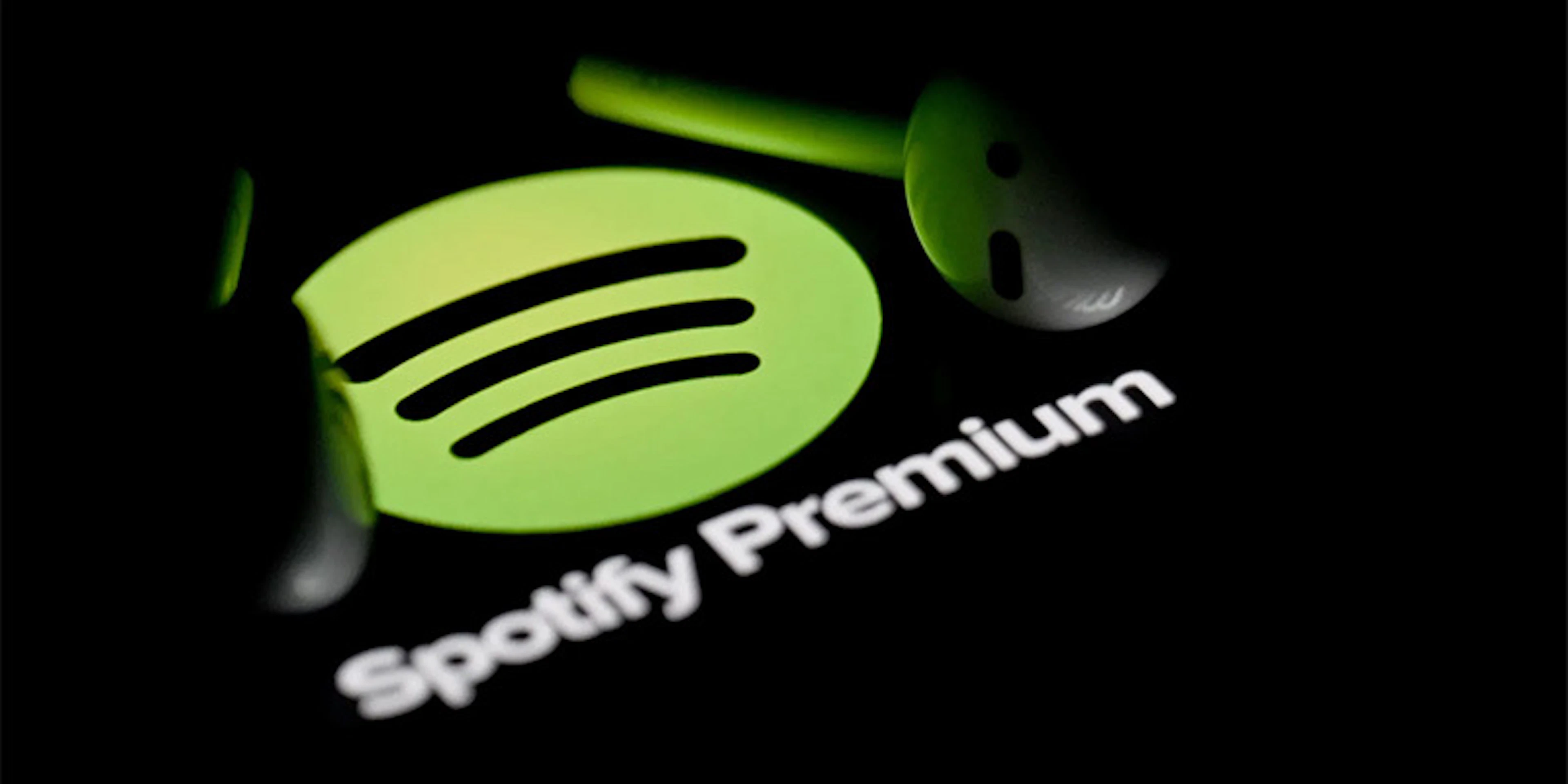 Spotify tops 300 million Premium subscribers
